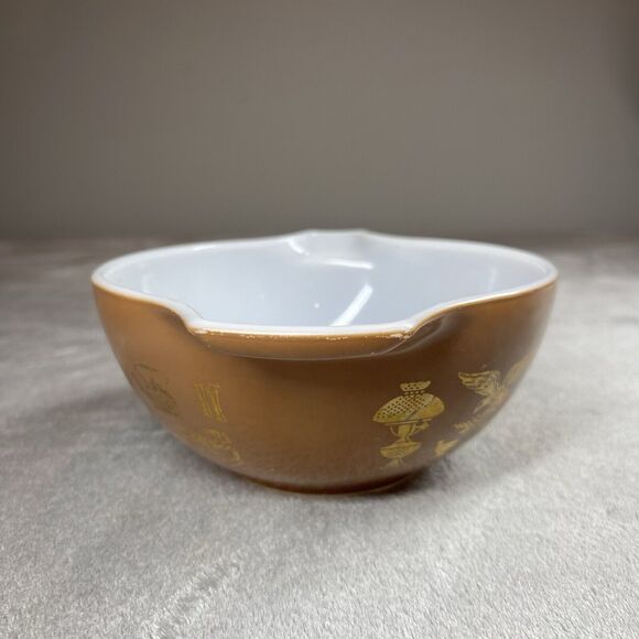 Vintage Pyrex Mixing Bowls Lot Of 3 American Gooseberry Sunflower - Picture 9 of 16